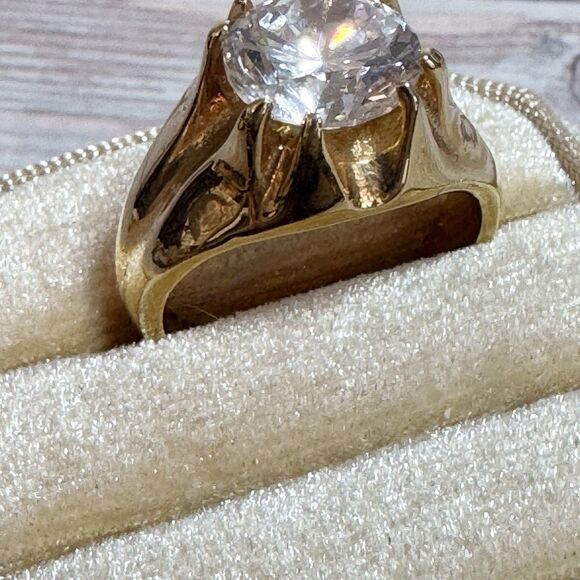 Retro Unisex Solitaire Gold Plated Ring Large Stone Wide Band Size 8.5 - Picture 11 of 11